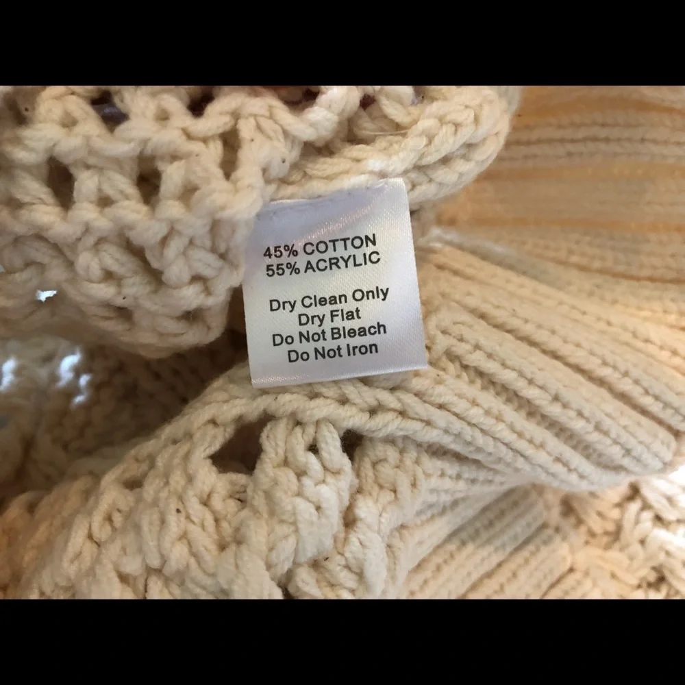 NWOT d.Ra Stockholm‎ Pullover Cable knit sweater